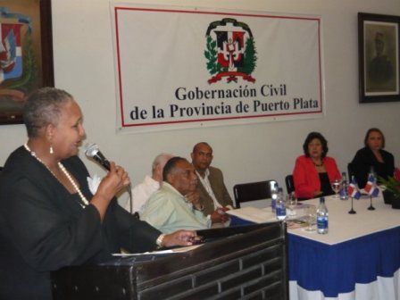  HISTORIADORA DURÁN AVELINO ELOGIA HEROÍSMO PUERTOPLATEÑOS