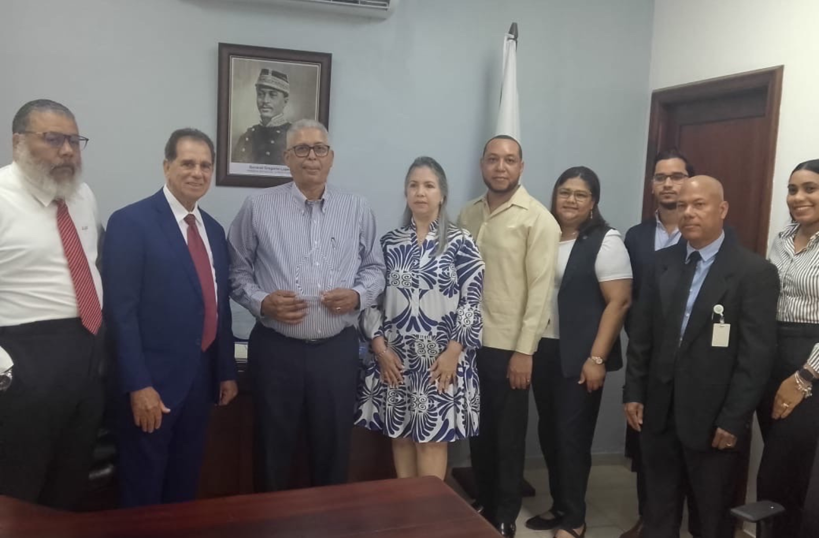 Bagricola reconoce ganadero de Puerto Plata con motivo de su 80 aniversario