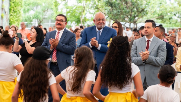 Roberto Fulcar llama en Puerto Rico a derrotar la pobreza del Caribe con liderazgo trascendente y educación democrática 