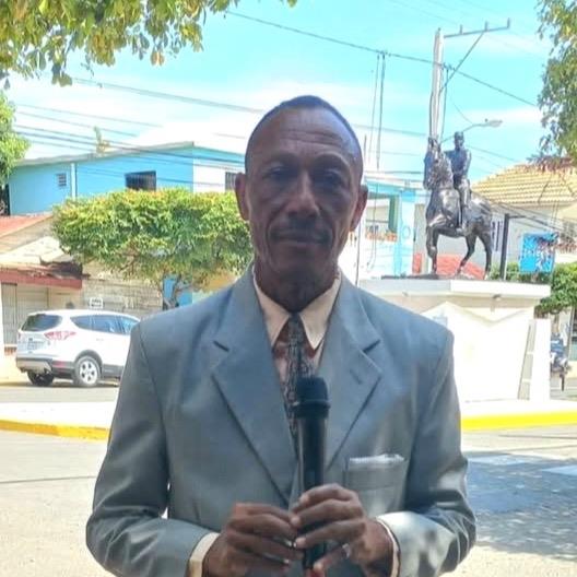 Julian  Pichardo