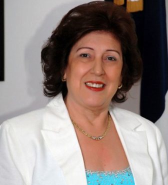 GOBERNADORA LLIBRE JIMÉNEZ GESTIONA ENTREGA CAJAS NAVIDEÑAS BARRIOS PUERTO PLATA