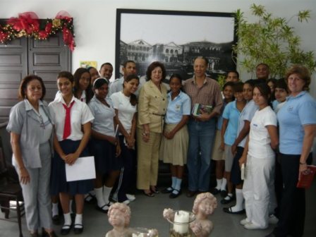 ESTUDIANTES INICIAN JORNADA LECTURA NACIONAL