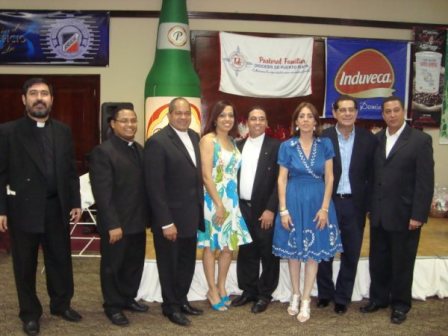 PASTORAL FAMILIAR CELEBRA TARDE CAFÉ