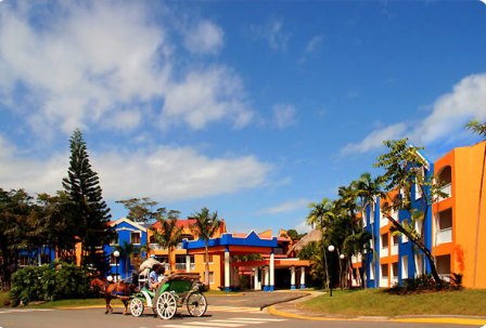 HOTEL VIVA WYNDHAM PLAYA DORADA REINICIA ACTIVIDADES