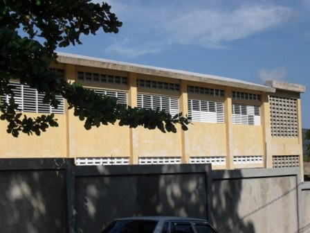 Delincuencia asedia escuela comunidad Maimón