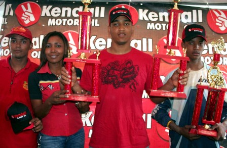 Rainier Mejía arrasó motocross gran parada