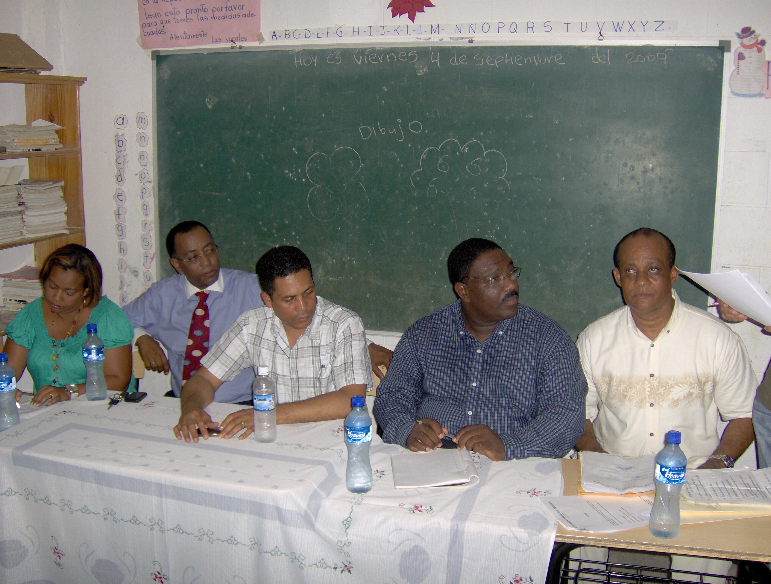 CONCEJALES SESIONAN SECTOR VILLA LIBERACIÓN