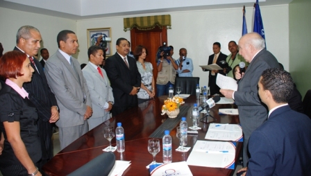 VINCHO CASTILLO AFIRMA DELINCUENCIA ARROPA NACIÓN DOMINICANA