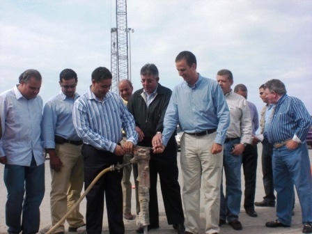 MINISTRO OBRAS PÚBLICAS DEJA INICIADO TRABAJOS CONSTRUCCIÓN TERMINAL CRUCEROS Y PUERTO MARÍTIMO