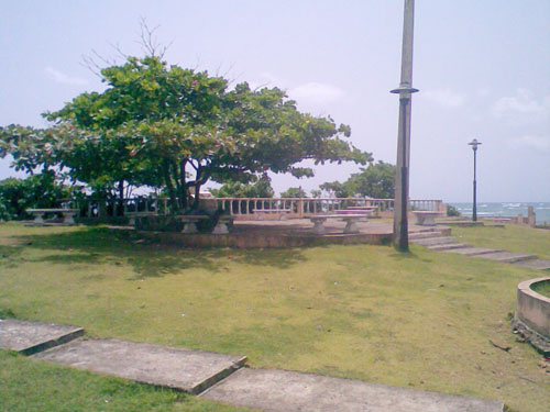 EMPRESA EDENORTE ILUMINA NUEVAMENTE MALECÓN PUERTO PLATA
