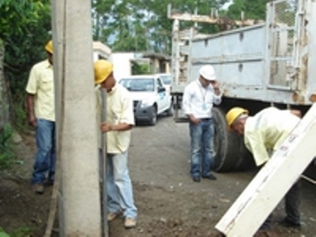 BRIGADAS EDENORTE EJECUTAN TRABAJOS RENOVACIÓN REDES SECTORES REGIÓN CIBAO