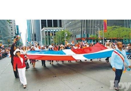 DIÁSPORA DOMINICANA CELEBRA TRADICIONAL DESFILE EN NEW YORK