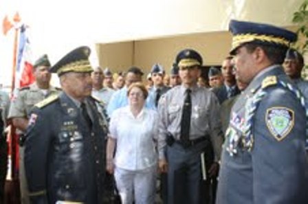 JEFE POLICÍA NACIONAL POSESIONA NUEVO DIRECTOR INSTITUCIÓN EN REGIÓN CIBAO CENTRAL 