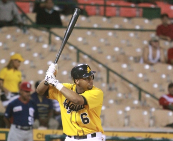 OMAR LUNA PELOTERO ESTRELLA DE LA SEMANA