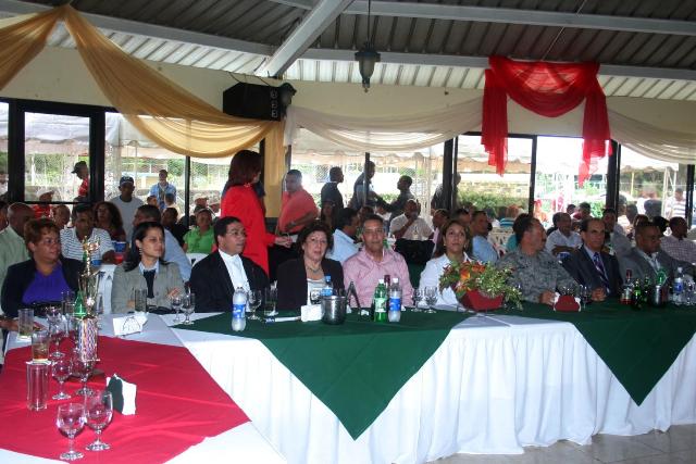 OFICIALES, MILITARES CELEBRAN ENCUENTRO NAVIDEÑO BASE AÉREA PUERTO PLATA