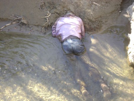 ENCUENTRAN CADÁVER DESCONOCIDO DEBAJO PUENTE RÍO EL LIMONAL 