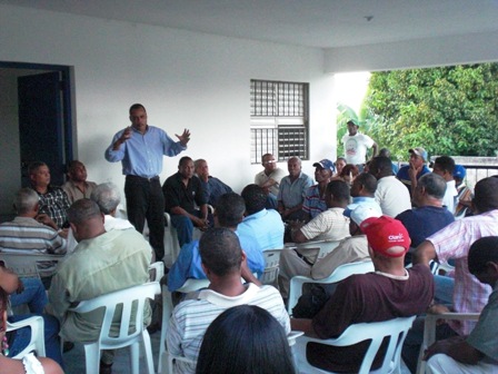 DIRIGENTES PRD ARTILES MINOR AFIRMA: “SEREMOS DIPUTADO DE LOS POBRES”