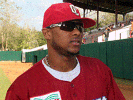 LUCAS MONTERO GANA PUESTO JARDINERO REGULAR EQUIPO GIGANTES DEL CIBAO