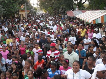 AYUNTAMIENTO LUPERÓN CELEBRA ACTOS DÍA NACIONAL LA JUVENTUD