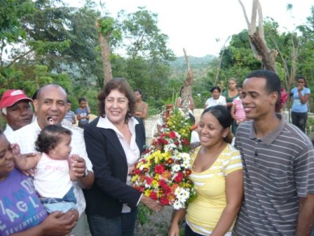 ELOGIAN DESEMPEÑO  GOBERNADORA LLIBRE JIMÉNEZ