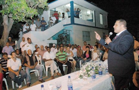 DIPUTADO ACOSTA CRITICA GESTIÓN LEGISLADORES DEL PLD