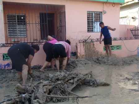 GOBIERNO DISPONE COMEDORES ECONÓMICOS MÓVILES AUXILIEN FAMILIAS AFECTADAS POR INUNDACIONES