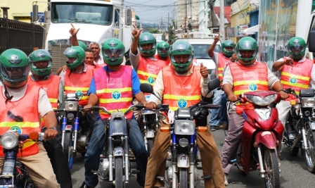 MOTOCONCHISTAS REALIZAN CARAVANA RECORRE CALLES, AVENIDAS PUERTO PLATA; EXIGEN CESE HOSTILIDADES AGENTES AMET