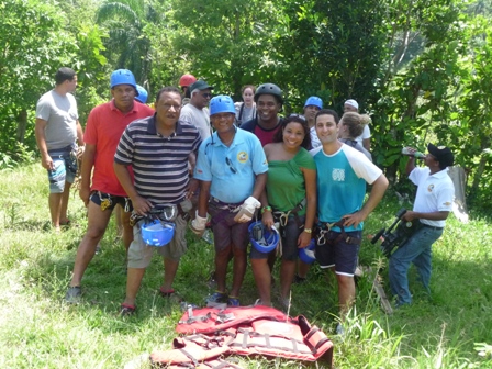 ADOMPRETUR, AMIGOS REALIZAN NOVEDOSA AVENTURA TURÍSTICA