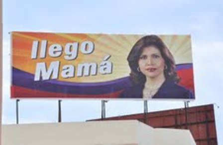 MAMÁ Y PAPÁ BUSCAN CANDIDATURA PRESIDENCIAL REPÚBLICA DOMINICANA