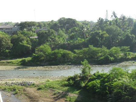 SOLICITAN COMUNIDAD IMBERT CONSTRUCCIÓN PUENTE CRUZA RÍO BAJABONICO