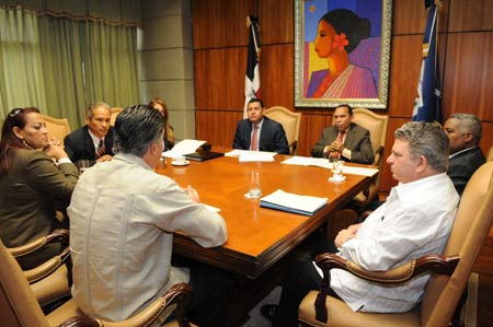 PROMIPYME APORTA FONDOS RD$50.0 MILLONES AYUDAS CENTROS PENITENCIARIOS
