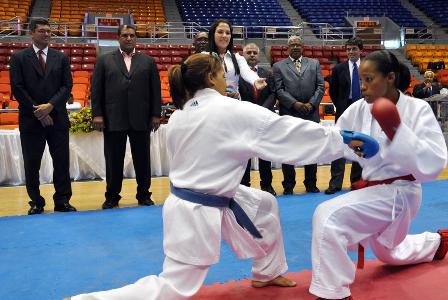 DOMINICANOS CONQUISTAN DIEZ MEDALLAS, UNA DE ORO CAMPEONATO OPEN KARATE
