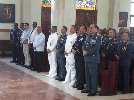 CELEBRAN ACTOS DÍA CREACIÓN POLICÍA NACIONAL