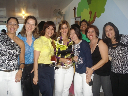 DAMAS PUERTOPLATEÑAS APORTAN AYUDAS GUARDERÍA INFANTIL “CASITA DE ALEXIA”