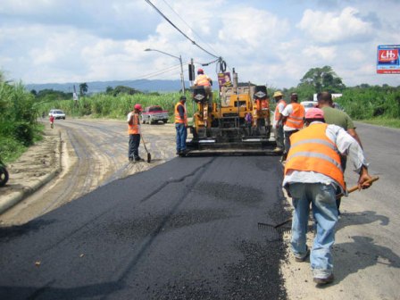LLEGA ASFALTADO CALLES COMUNIDAD LOS CIRUELOS
