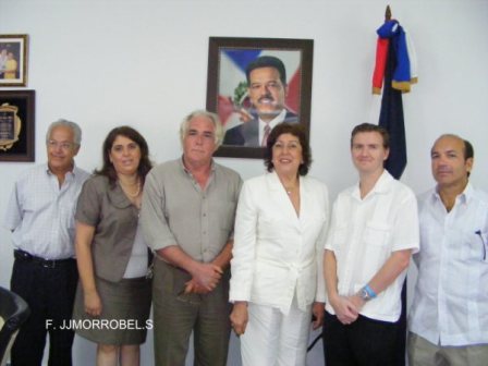 CÓNSUL GENERAL CANADÁ VISITA GOBERNADORA LLIBRE JIMÉNEZ