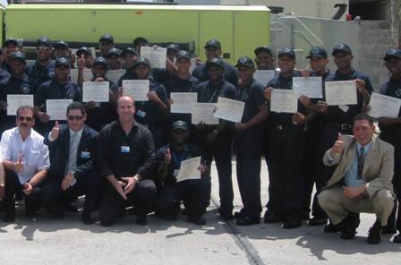 BOMBEROS AILA RECIBEN ENTRENAMIENTO CSI INTERNATIONAL