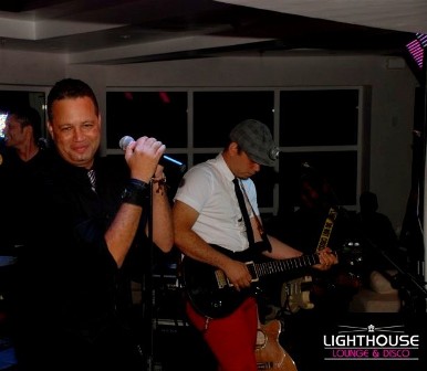 PRESENTAN EN OCEAN WORLD GRUPO ROCK ALJADAQUI 