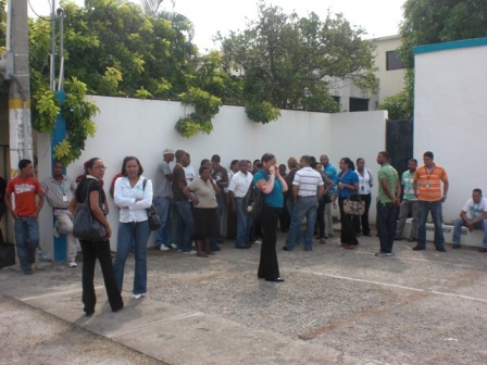 TRABAJADORES CANCELADOS EN EDENORTE SEGUIRAN EN PIE DE LUCHA