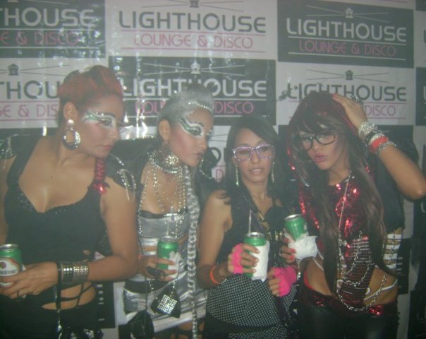 OCEAN WORLD CELEBRA TRADICIONAL FIESTA HALLOWEEN 