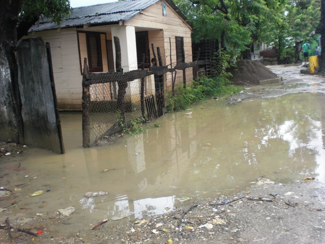 INTENSAS LLUVIAS INUNDAN SECTORES PUERTO PLATA