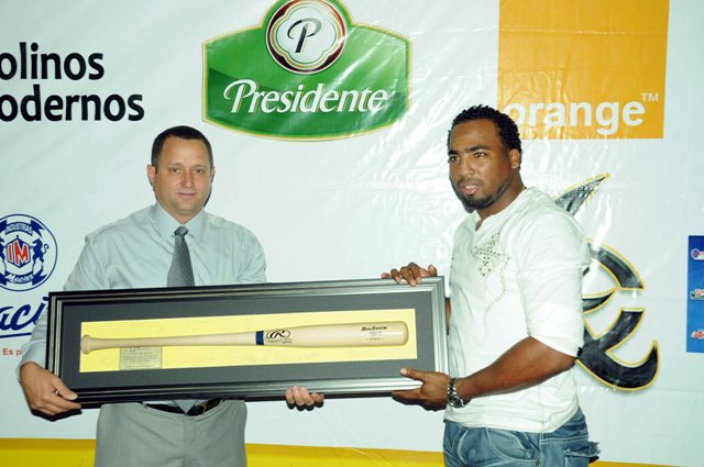 SELECCIONAN MURPHY, COLÓN JUGADORES ÁGUILAS DE LA SEMANA