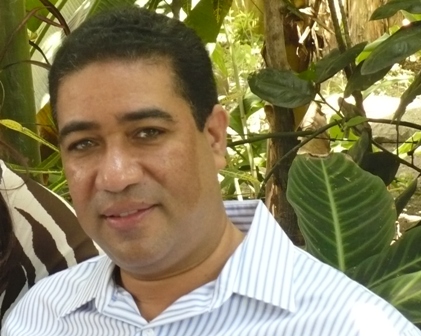 SENADOR FRANCIS VARGAS DESTACA OBRAS SOCIALES CONSTRUYE GOBIERNO PLD