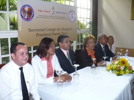 COLEGIO ABOGADOS PUERTO PLATA ANUNCIA CELEBRACIÓN CONGRESO JURÍDICO ABOGACÍA 2010