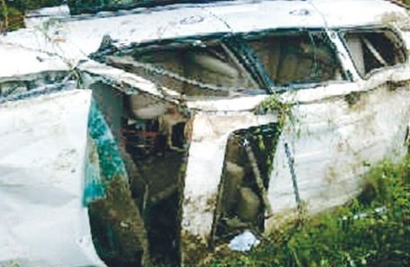 PRESIDENTE DNCD, DOS ESCOLTAS SUFREN ACCIDENTE CARRETERA DUARTE