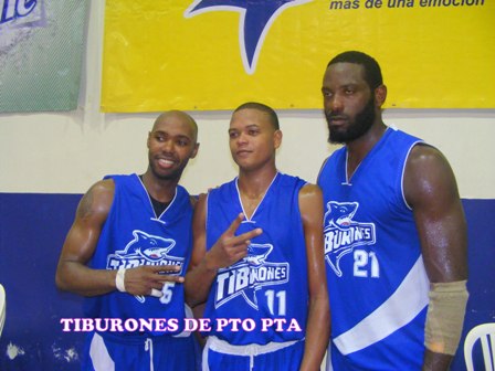 GERENCIA TIBURONES PUERTO PLATA ANUNCIA RECONTRATACIÓN JUGADOR TERQUIN MOTT