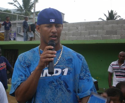 JUGADOR PUERTOPLATEÑO DELVIS CID IMPRESIONA ENTRENAMIENTO ÁGUILAS CIBAEÑAS 