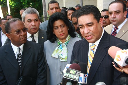 SENADOR FRANCIS VARGAS VISITA  DEPRECO; ACUSA SECTORES POLÍTICOS PUERTO PLATA CAMPAÑA EN SU CONTRA