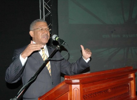 PERIODISTA ESTEBAN ROSARIO CONFIRMA PAGARON PARA ASESINARLE