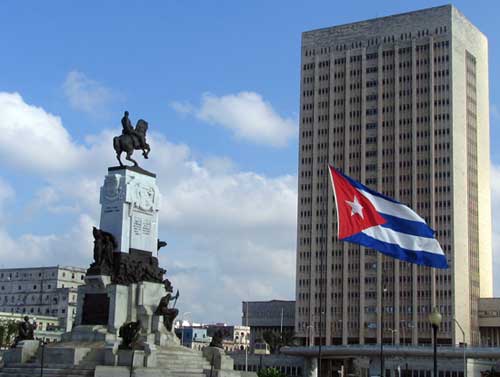 CUBA RECIBE UN MILLÓN TURISTAS PRIMER TRIMESTRE 2011